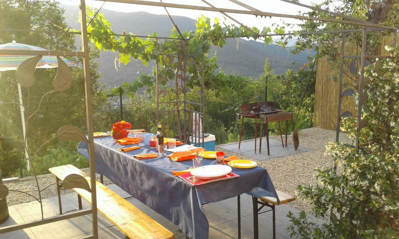 Agriturismo Nonni Devia Lucinasco Exteriér fotografie